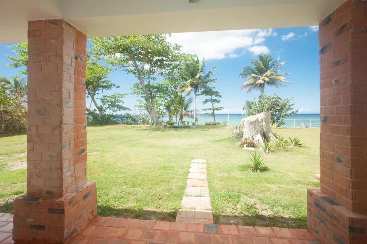 Beachfront Apt On Aguada-5Min From Rincon Διαμέρισμα