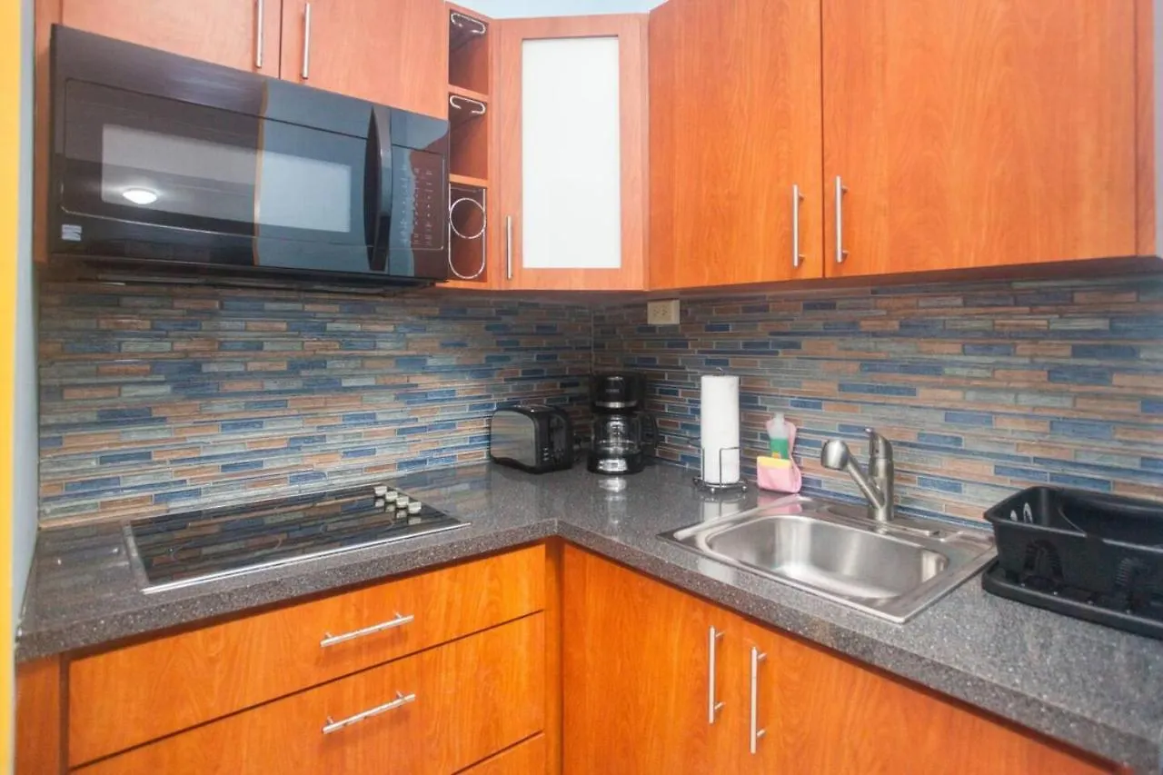Beachfront Apt On Aguada-5Min From Rincon Πουέρτο Ρίκο